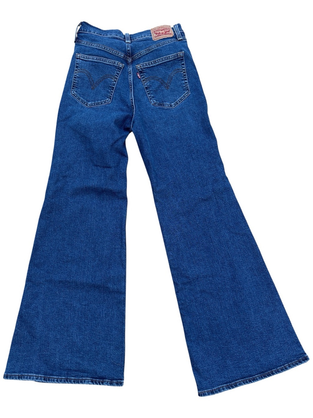 Levi’s Ribcage Bell Jeans Medium Dark Wash Wide Leg